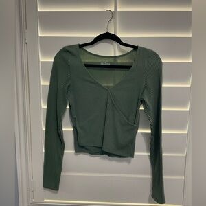 Green long sleeve! 🫒